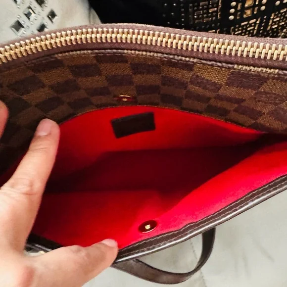 Authentjc Louis Vuitton Bloombury - Picture 6 of 13